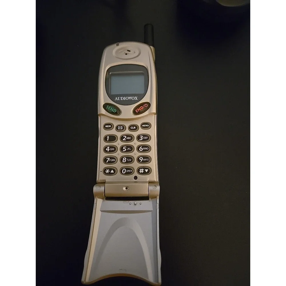 Vintage Collectible Audiovox CDM-120 Cell Phone Untested